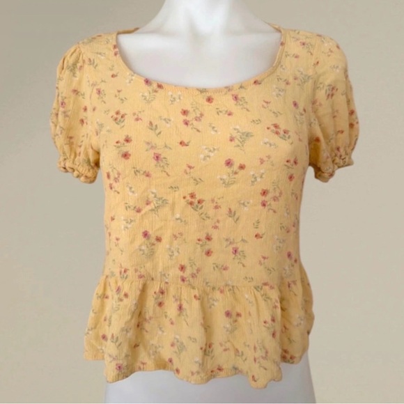 Pink Rose Women’s Floral Yellow Top, Small - Picture 2 of 12